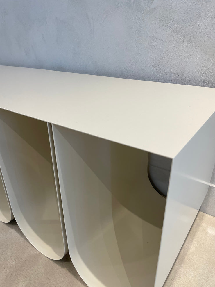 Curved Bench Ivory (DP)