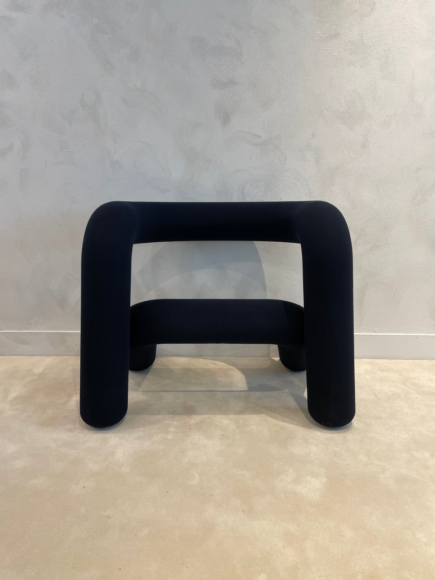 Extra Bold Armchair Navy Blue (DP)