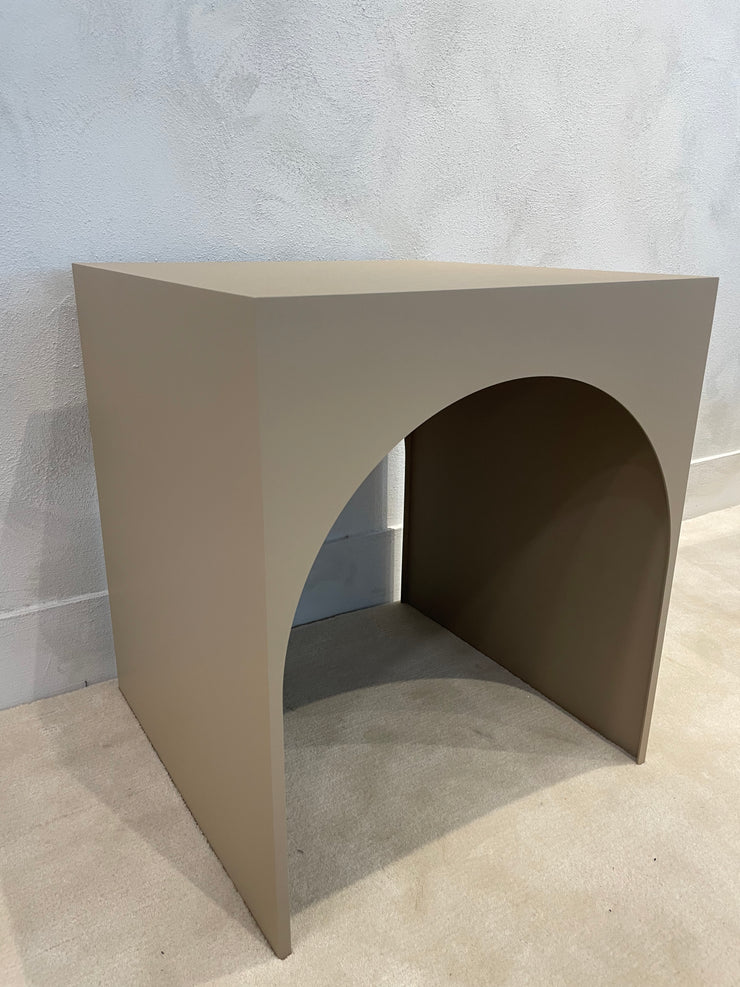 Arch Table, Brown (DP)