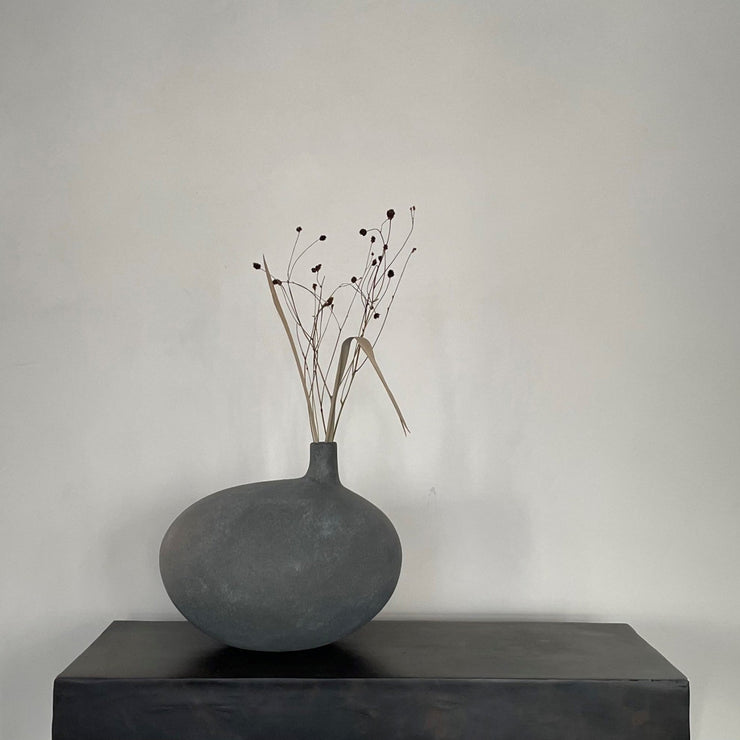 Submarine Vase - Small - Dark Grey (  DP )