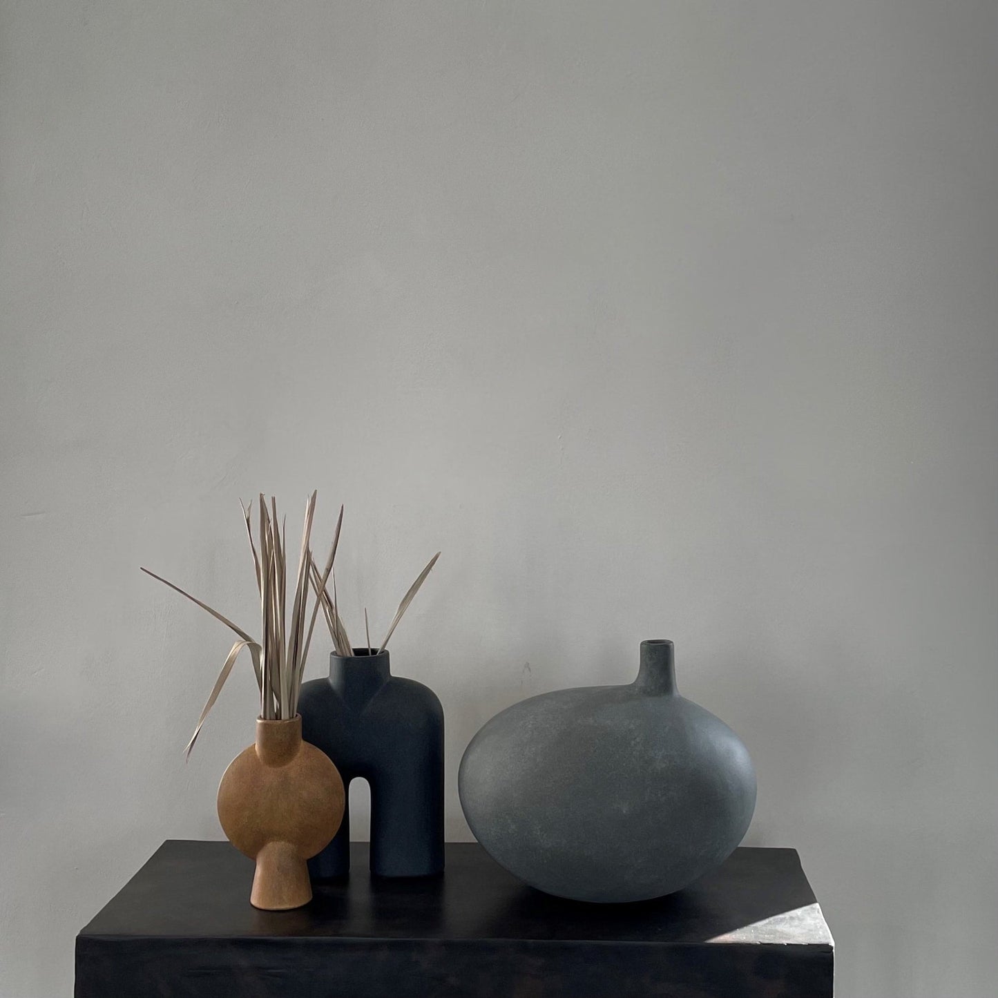 Submarine Vase - Small - Dark Grey (  DP )