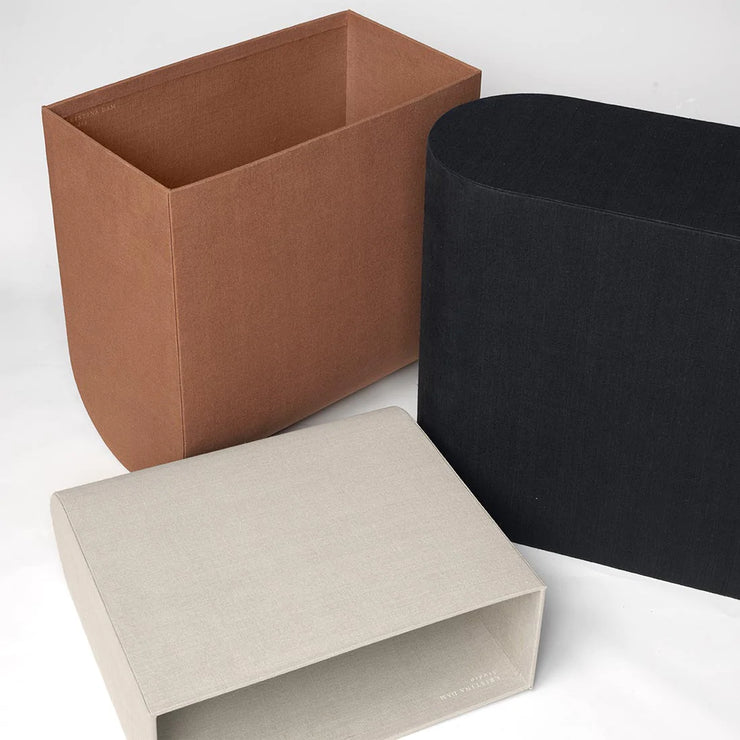 Curved Box Medium Grey (국내 재고)